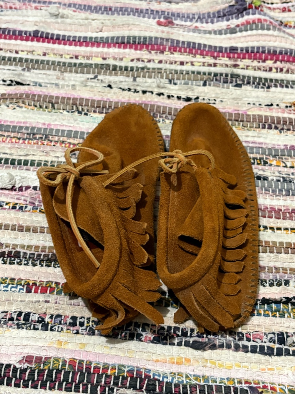 Minnetonka Chestnut Suede Fringe Moccasins